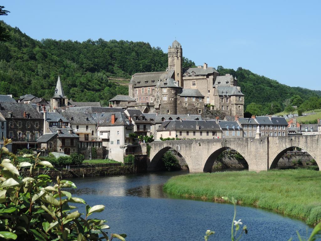 Auberge Saint Fleuret Estaing  Ngoại thất bức ảnh